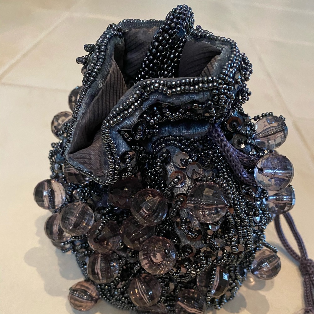 NEW Sara Sara Beaded bag